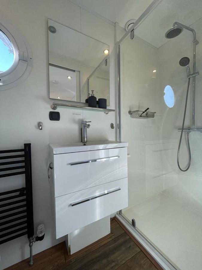Hotel Houseboat Kamperland Zewnętrze zdjęcie